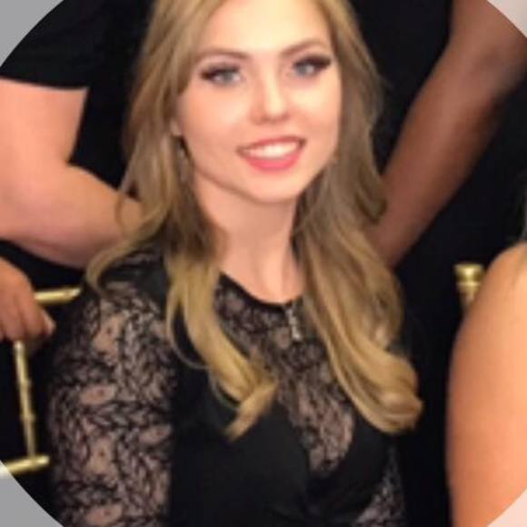 Meet your Posher, Michelle - Picture 1 of 1